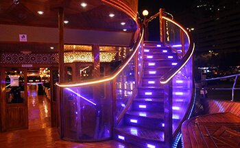 Dubai Dhow Cruise Dinner