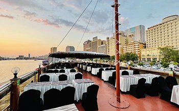Dubai Dhow Cruise Dinner