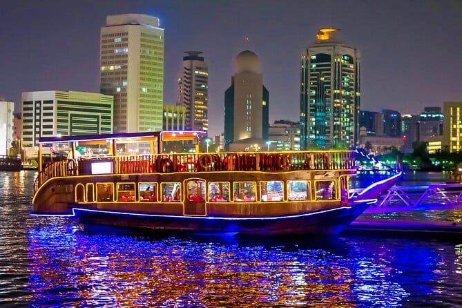 Dhow Cruise Dubai at Night